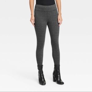 Gray Plaid Leggings